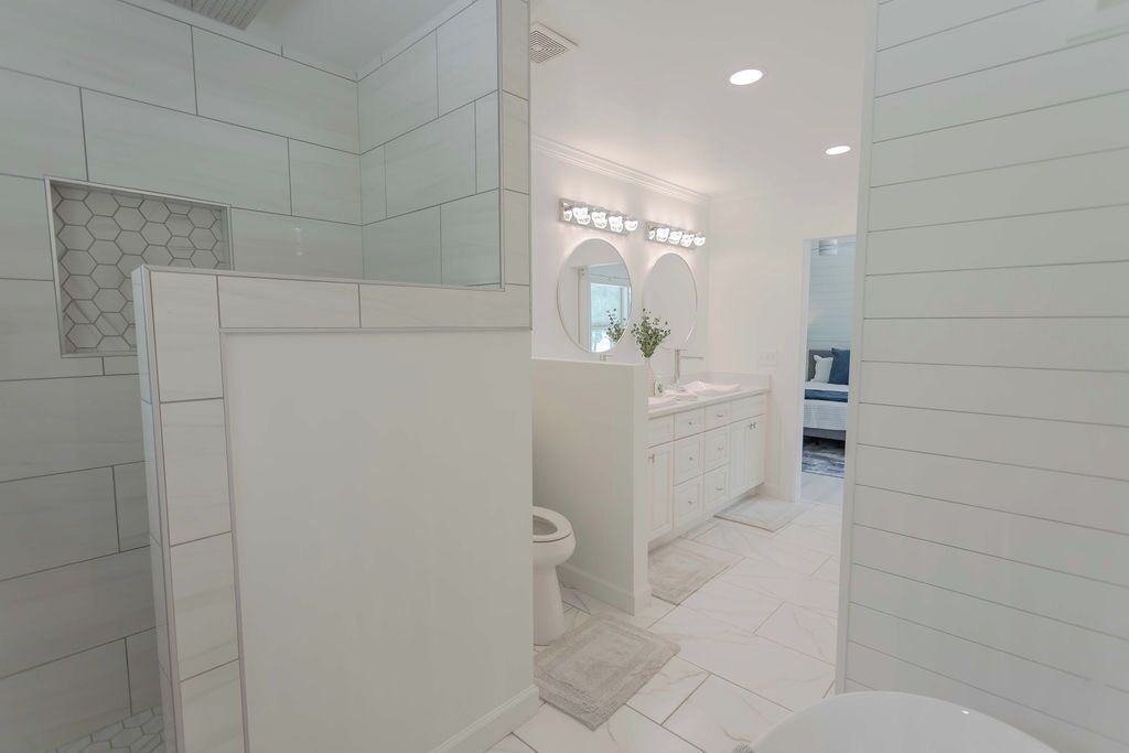 Photo of Bathroom in Jasper