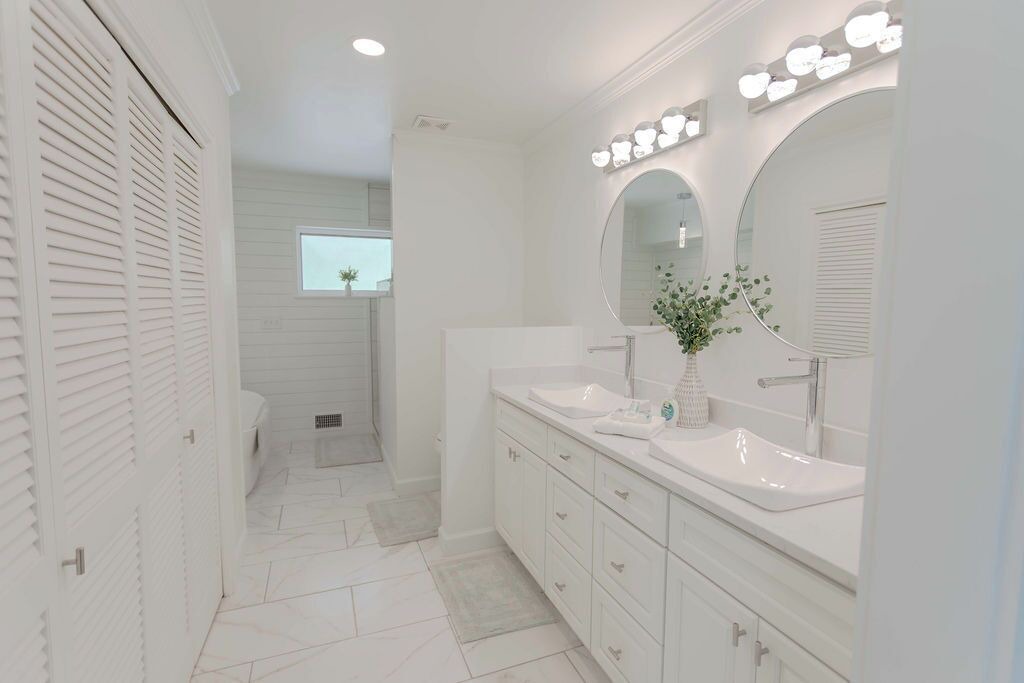 Photo of Bathroom in Jasper