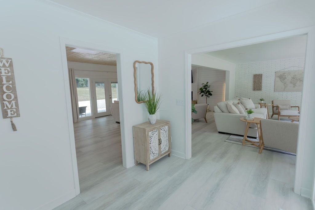 Photo of Livingroom in Jasper