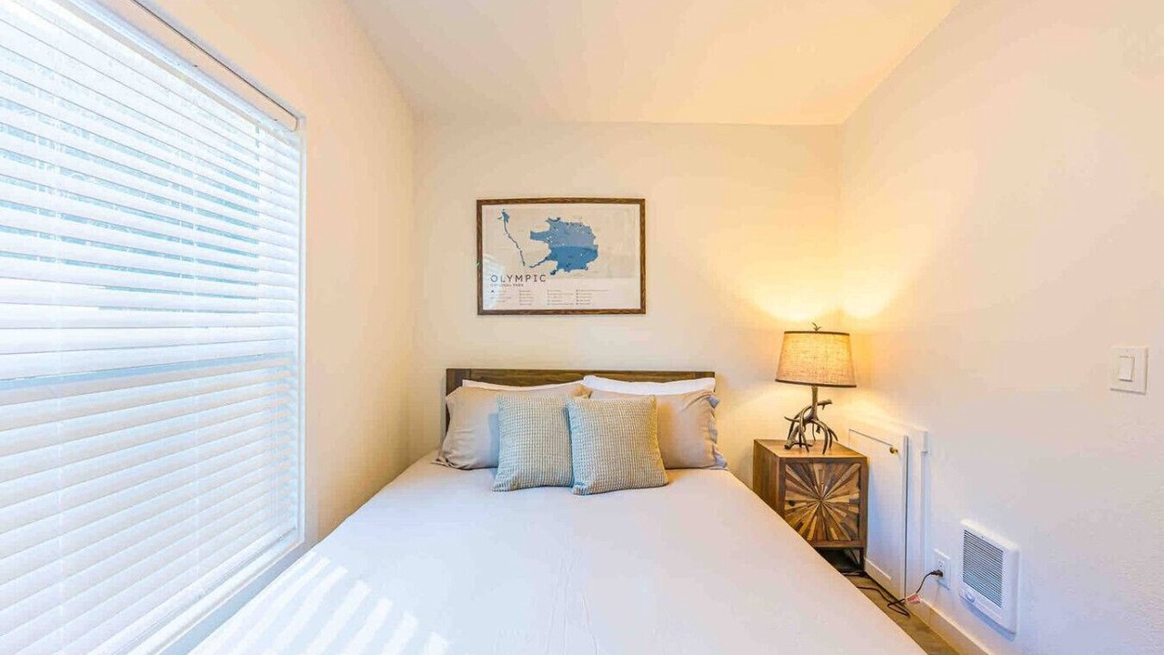 Photo of Bedroom in Forks