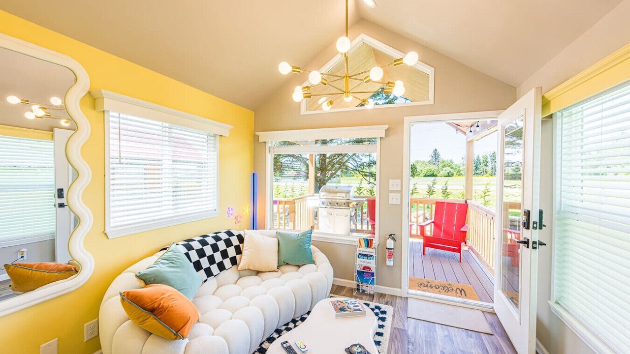 Photo of Livingroom in Forks