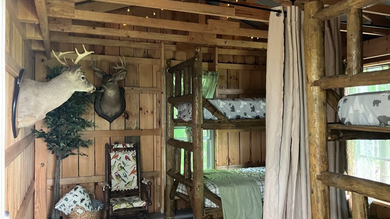 Photo of Bedroom in Oaks Corners