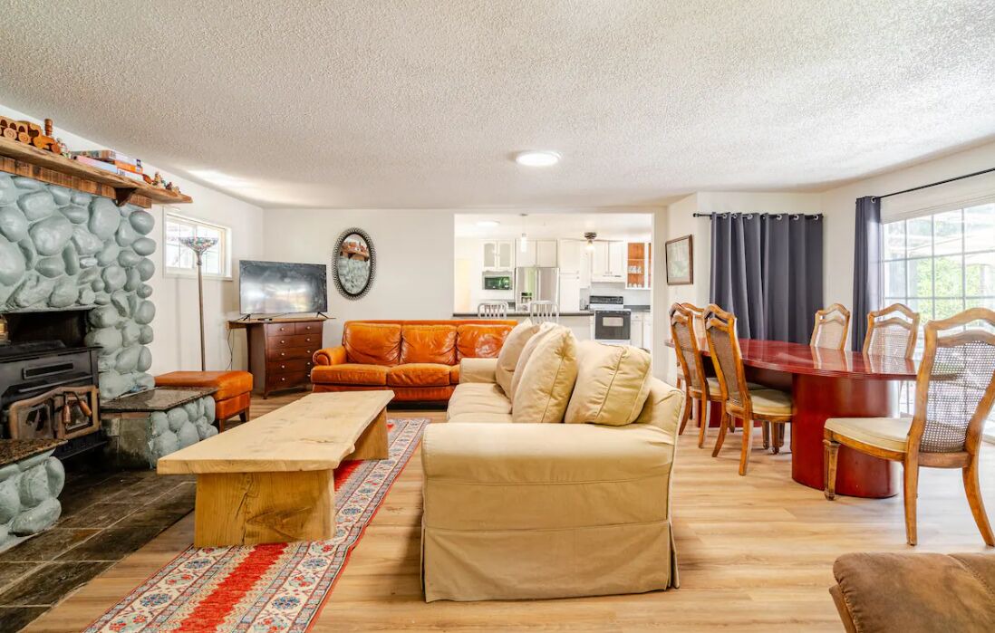 Photo of Livingroom in La Honda