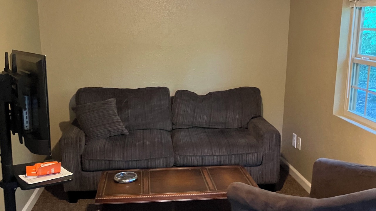 Photo of Livingroom in Greeneville