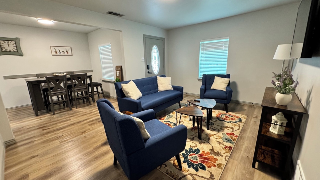 Photo of Livingroom in Greenville