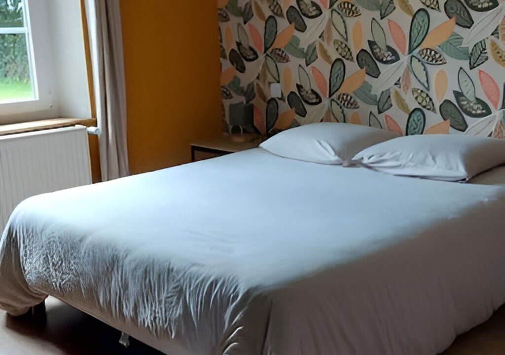 Photo of Bedroom in La Rouge