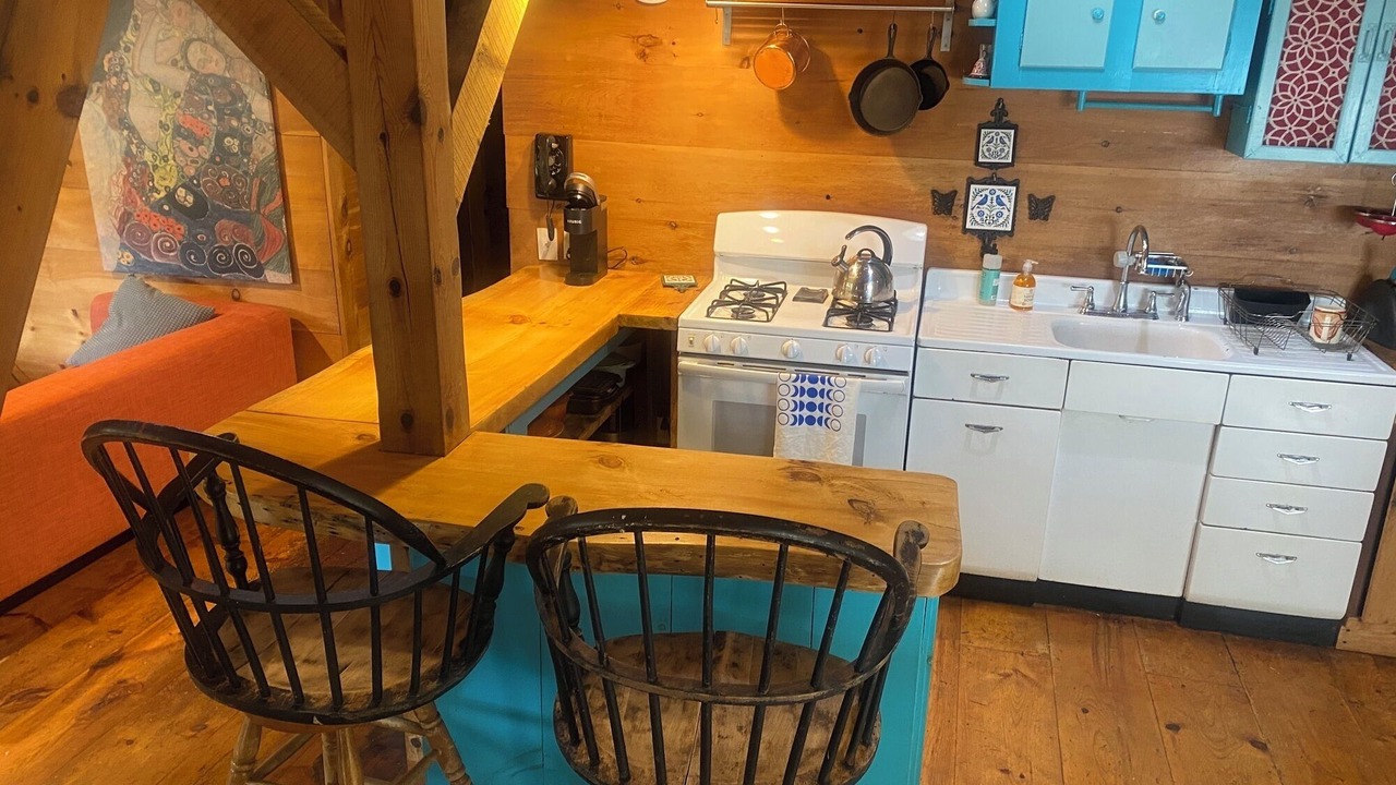 Photo of Others in Center Conway