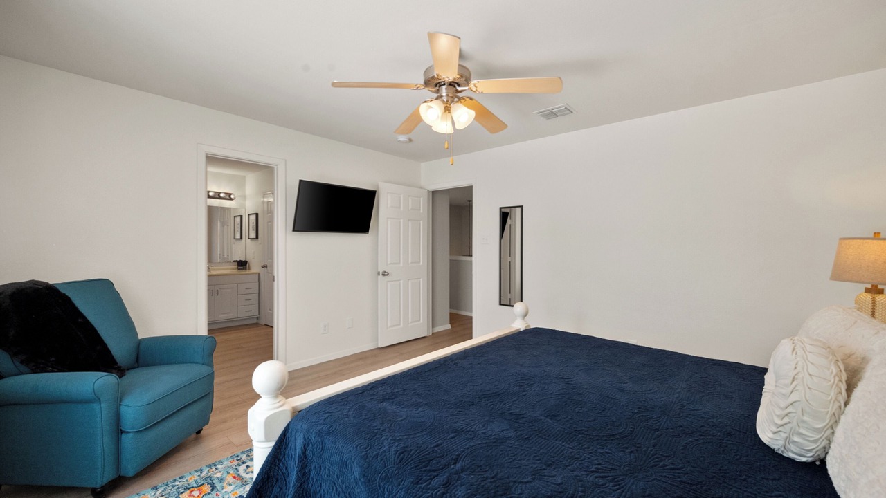 Photo of Bedroom in Cayuga