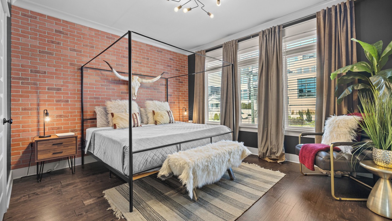 Photo of Bedroom in Cleveland Park