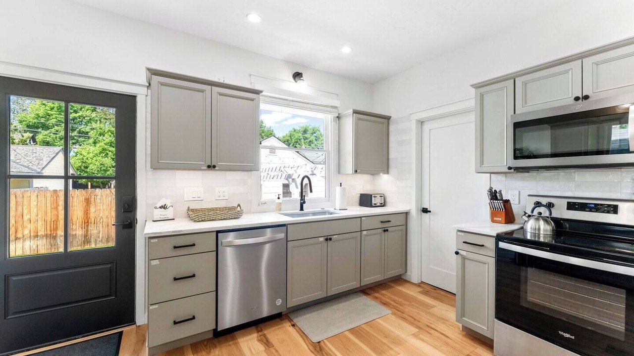 Photo of Others in North End