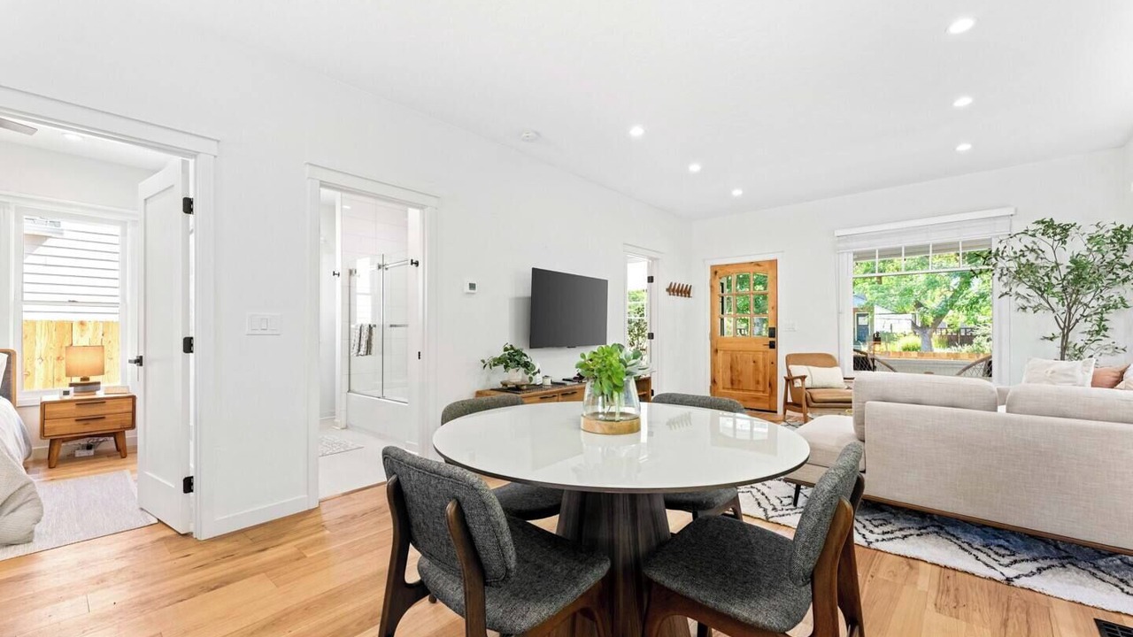 Photo of Others in North End