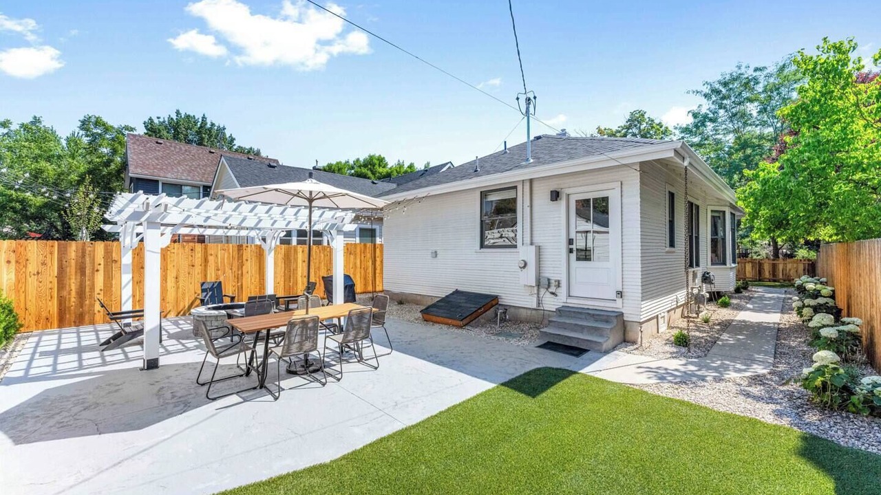 Photo of Others in North End