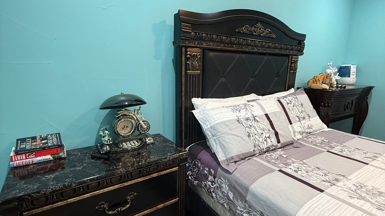Photo of Bedroom in Hudson