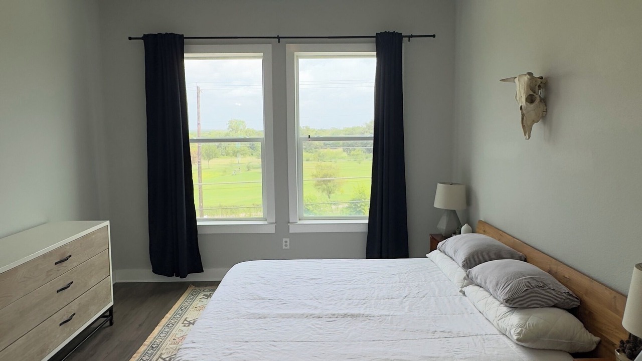Photo of Bedroom in MLK