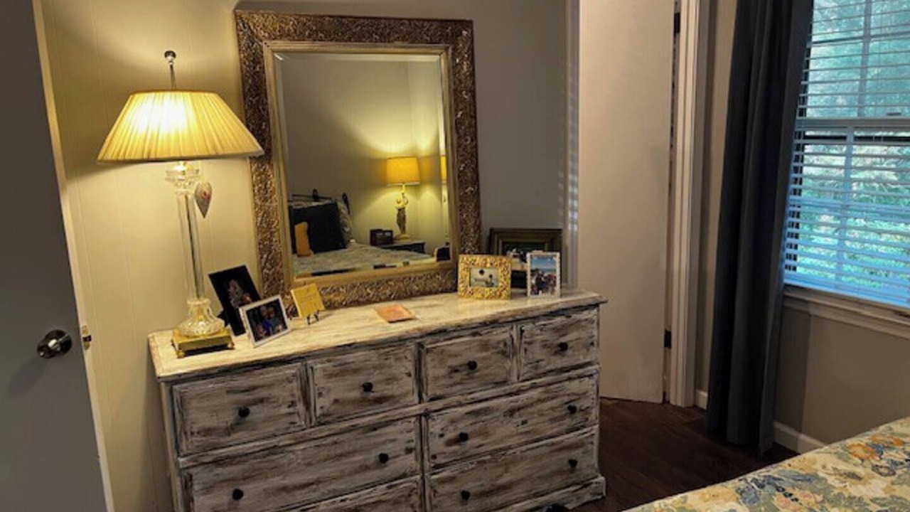 Photo of Bedroom in Hartwell