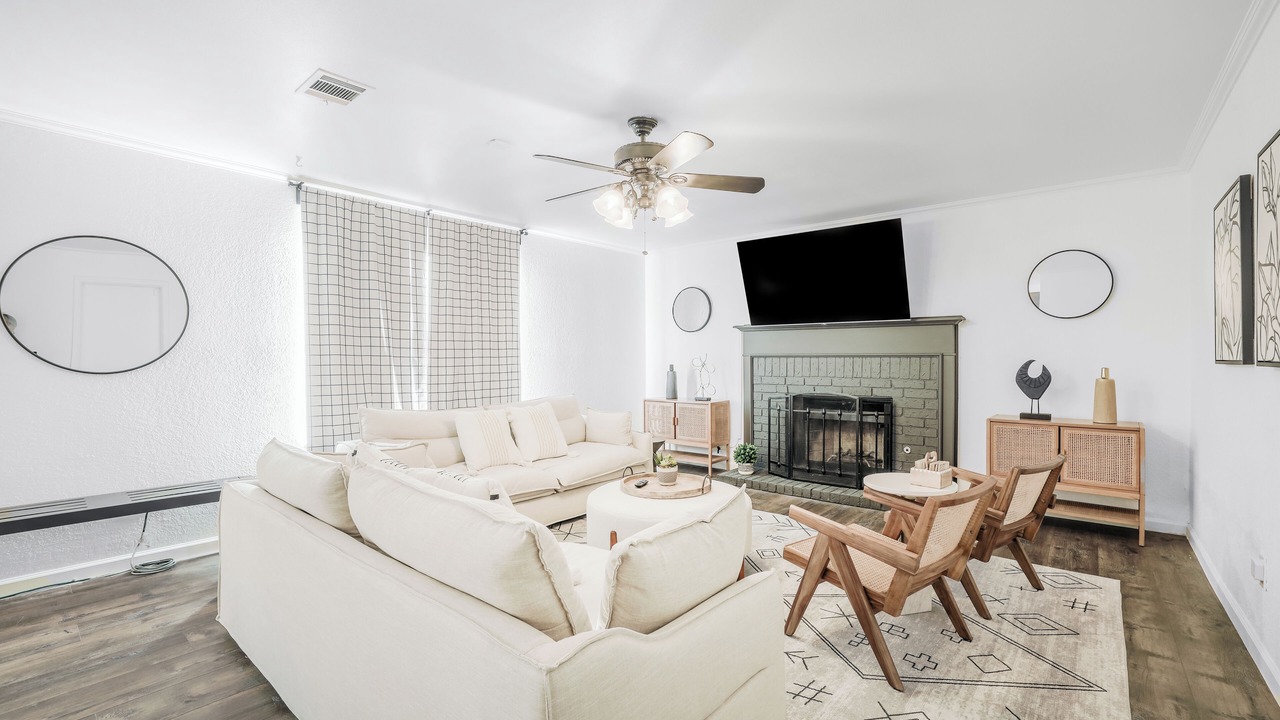 Photo of Livingroom in Gracywoods