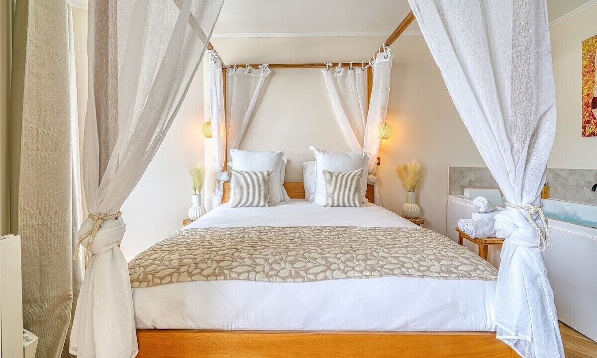 Photo of Bedroom in Faubourg de l'Arche