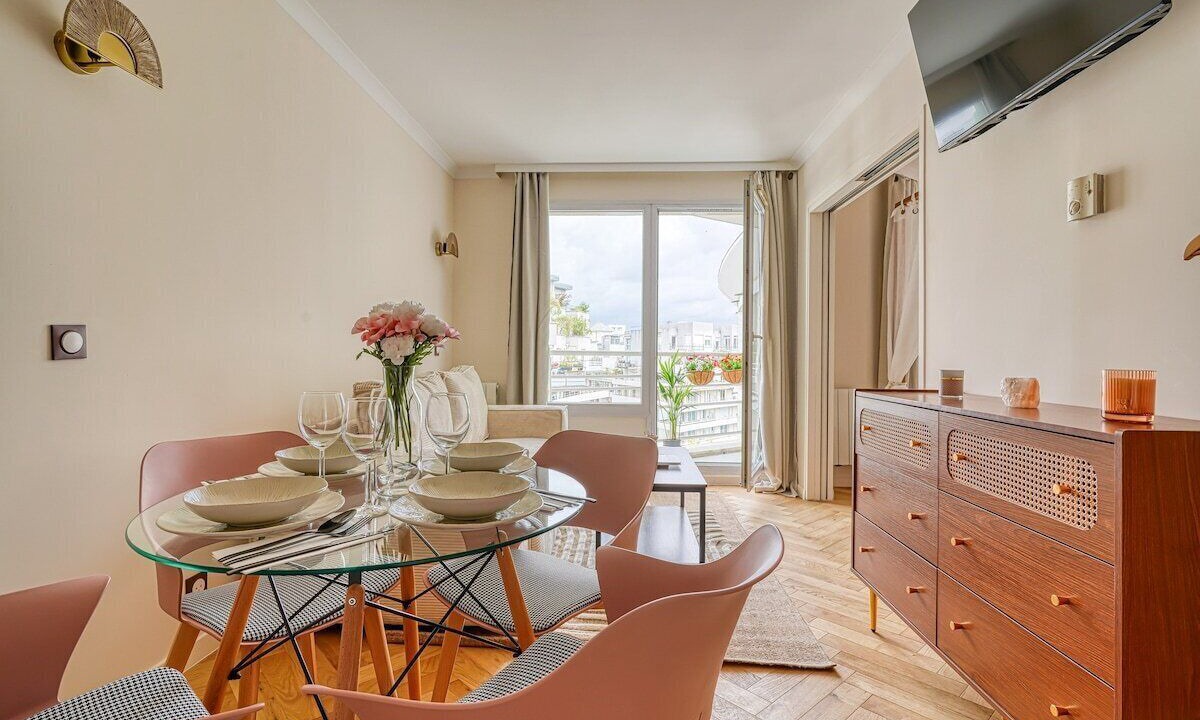 Photo of Others in Faubourg de l'Arche