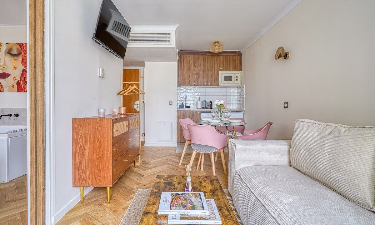 Photo of Livingroom in Faubourg de l'Arche