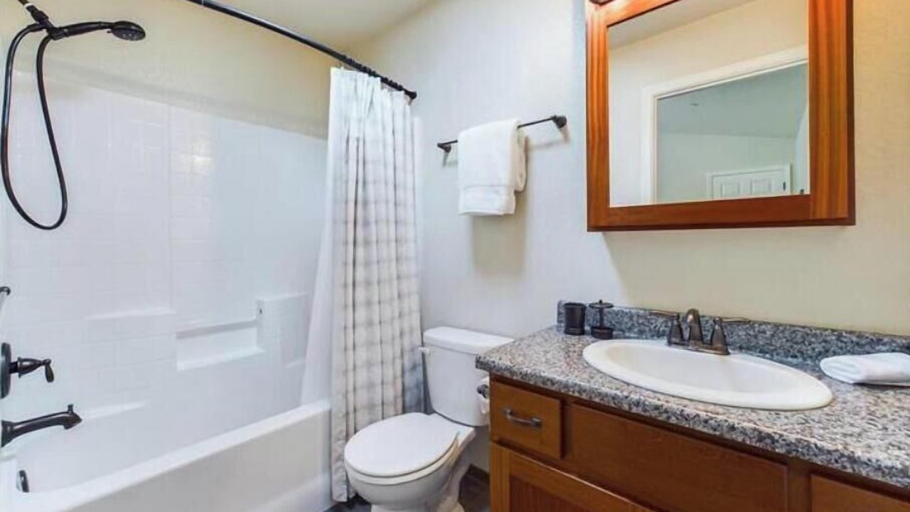 Photo of Bathroom in McKinleyville