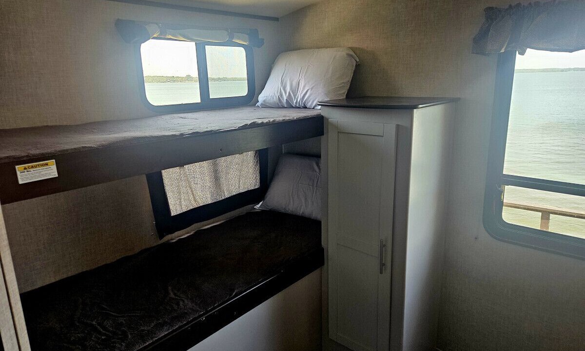 Photo of Bedroom in Dogwood