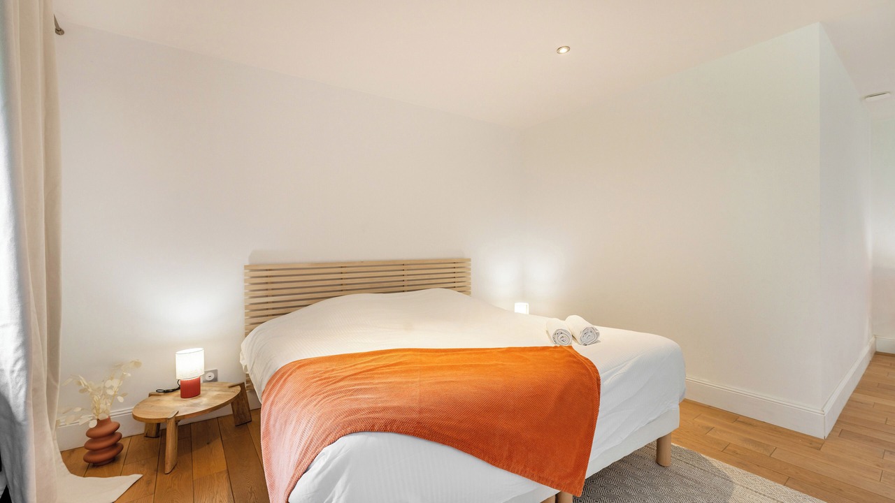 Photo of Bedroom in Dommiers