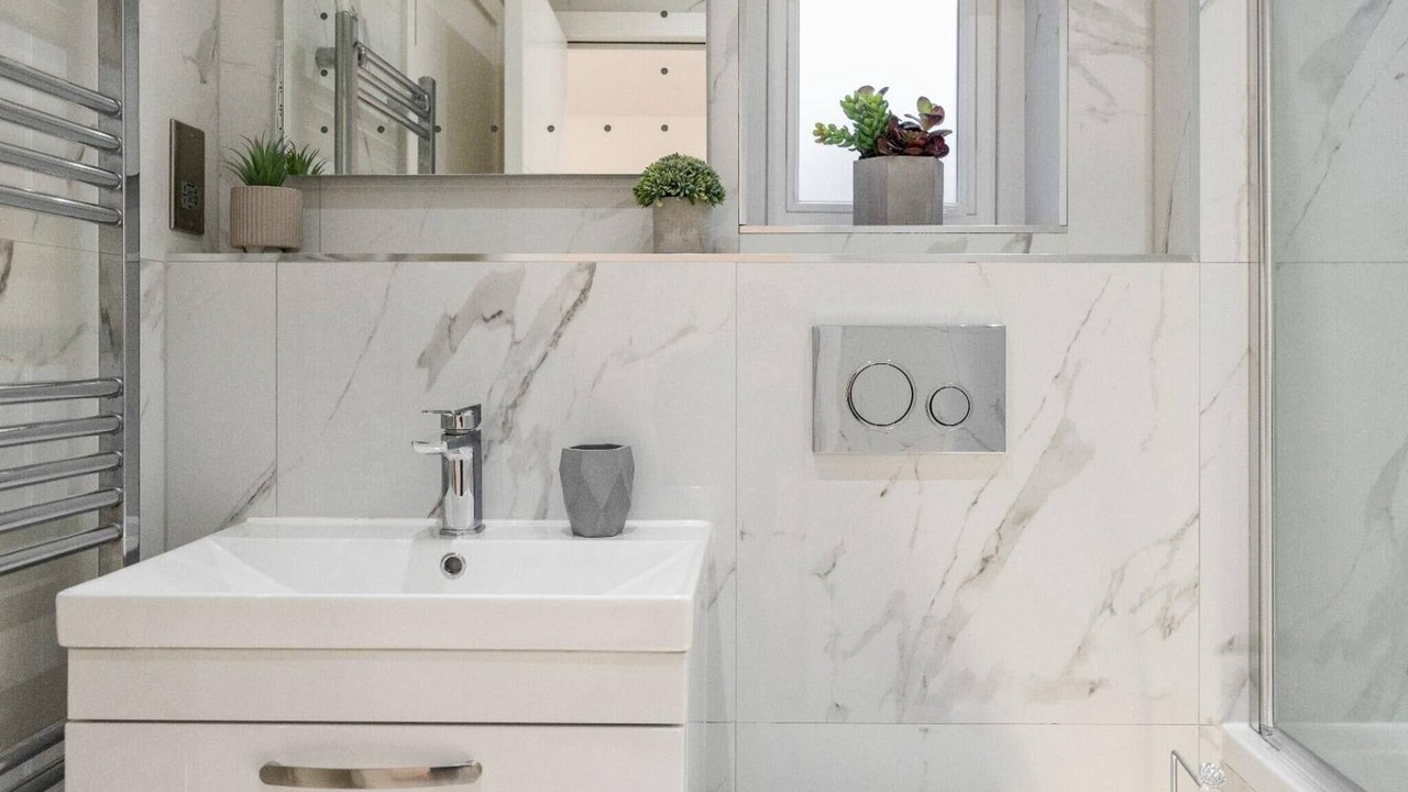 Photo of Bathroom in Brentwood