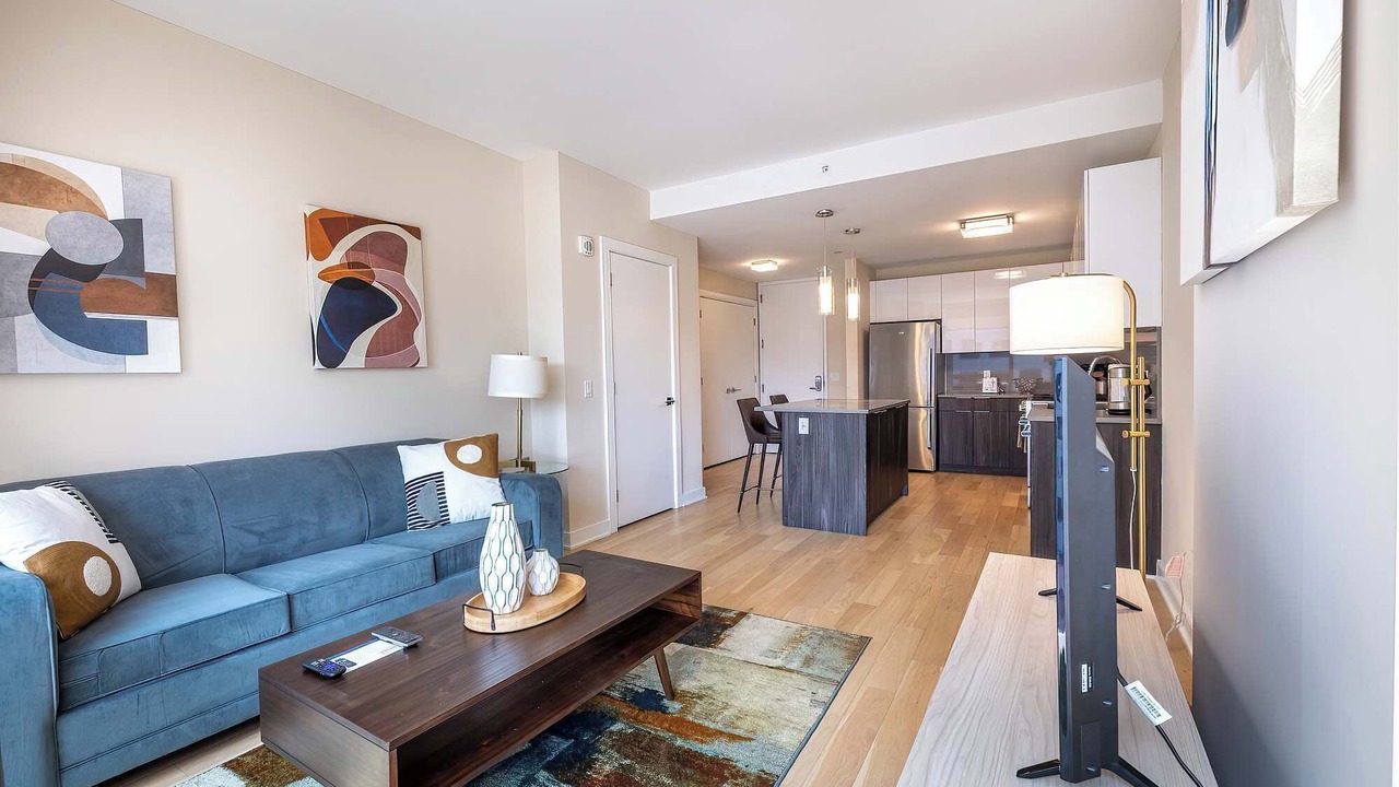 Photo of Livingroom in Downtown