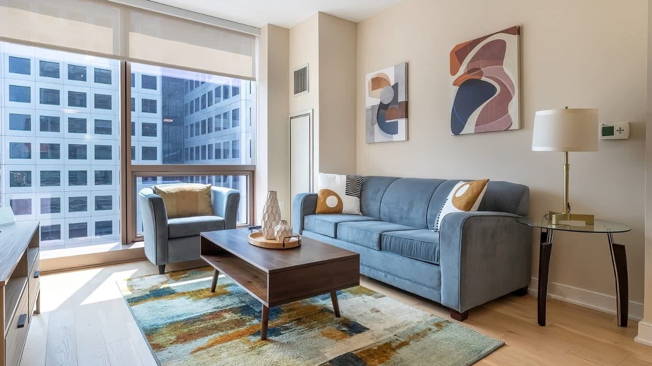 Photo of Livingroom in Downtown