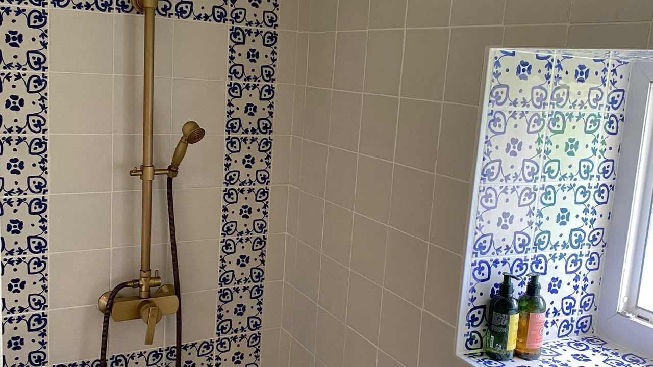 Photo of Bathroom in La Chapelle-sur-Loire