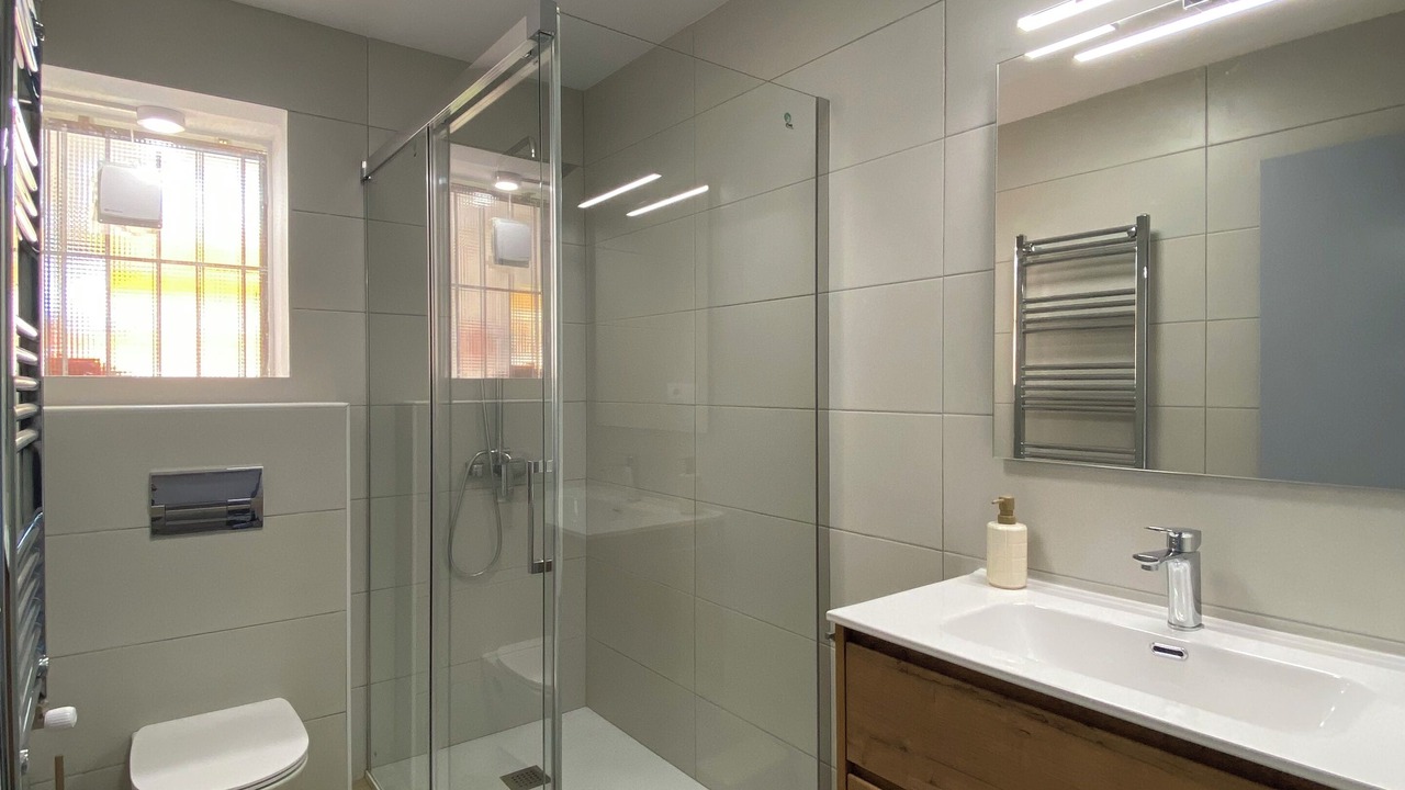 Photo of Bathroom in Abena