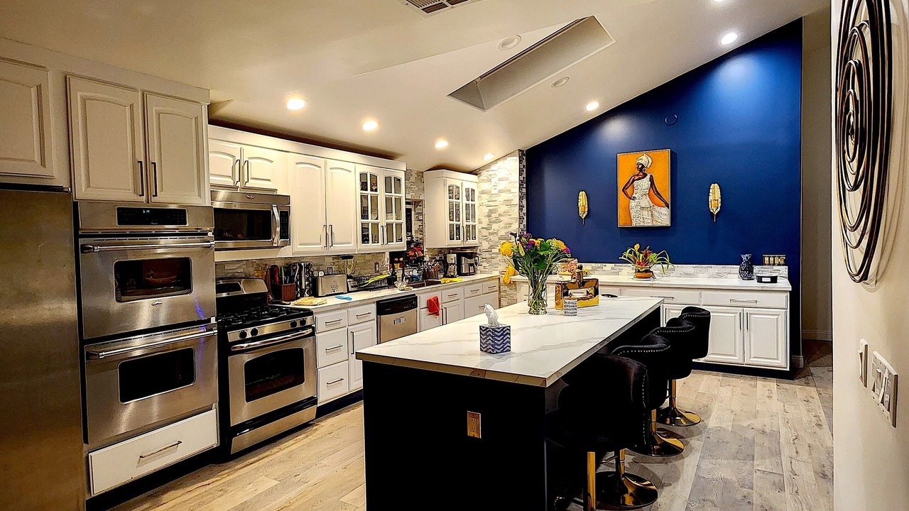 Photo of Kitchen in Reseda
