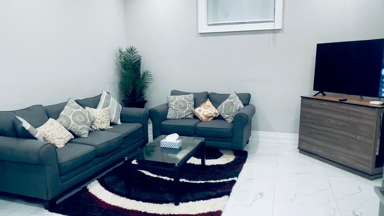Photo of Livingroom in Pickering