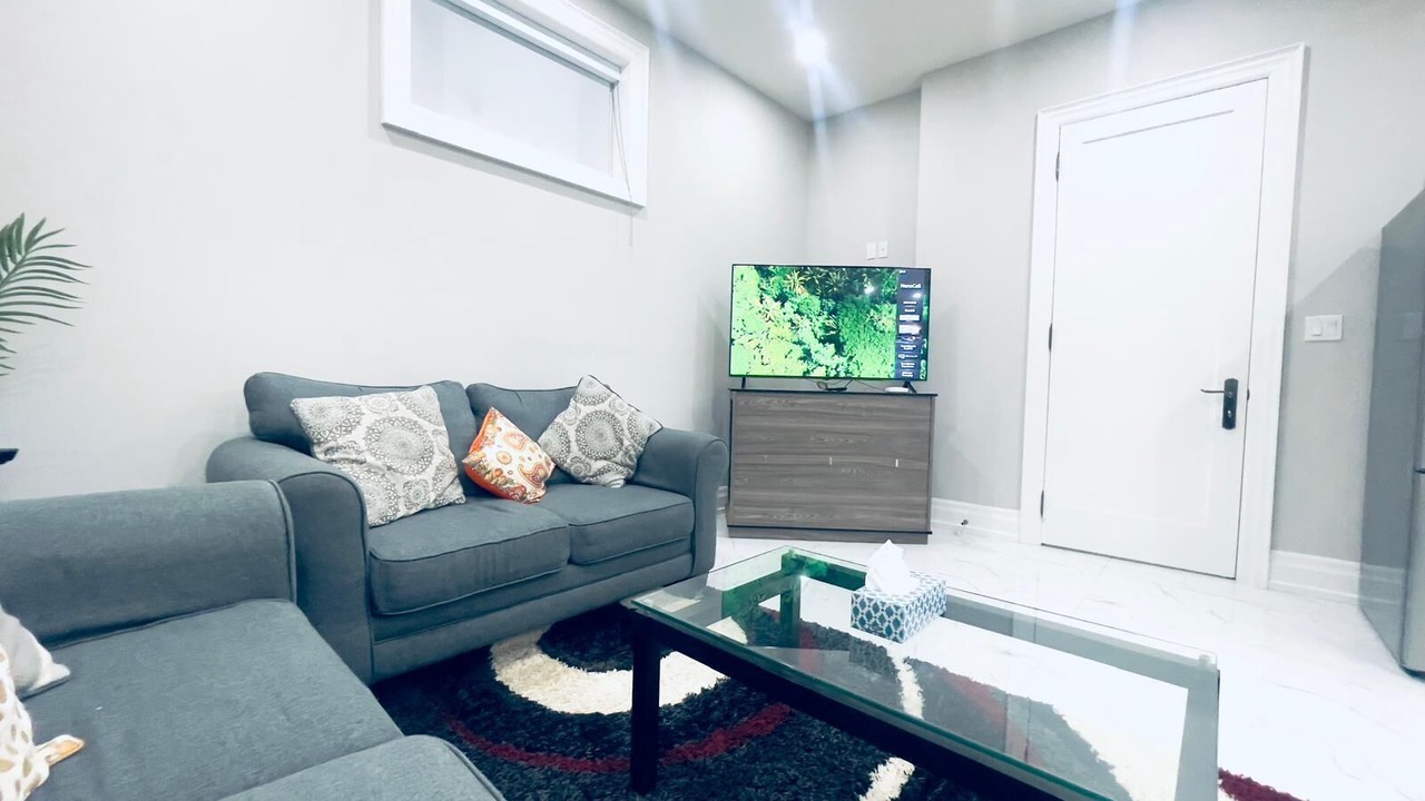 Photo of Livingroom in Pickering