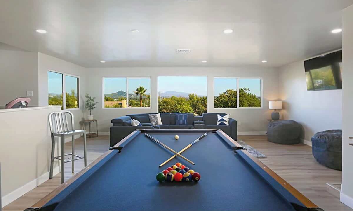 Photo of Bedroom in Midway