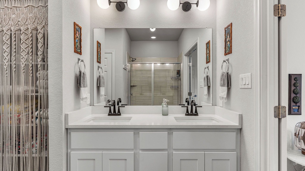 Photo of Bathroom in Buda