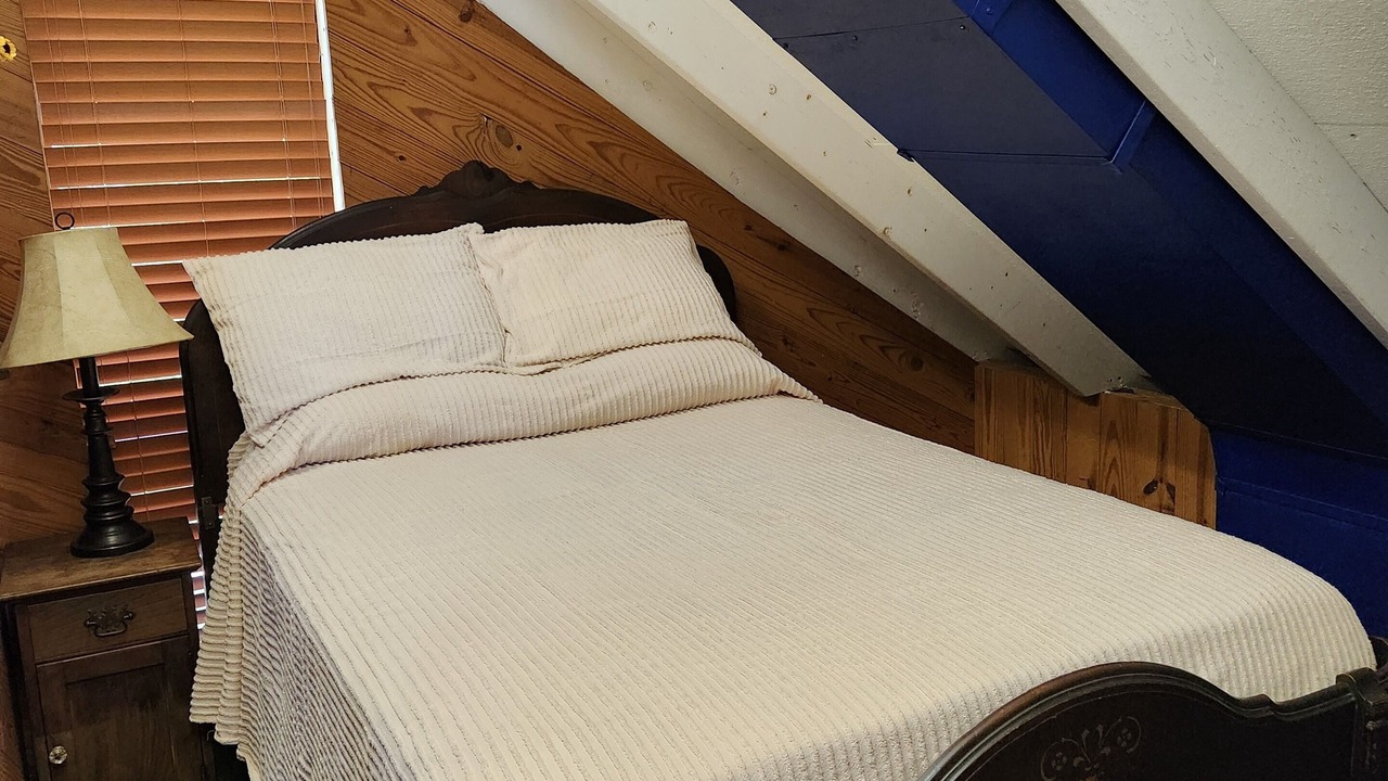 Photo of Bedroom in Killian