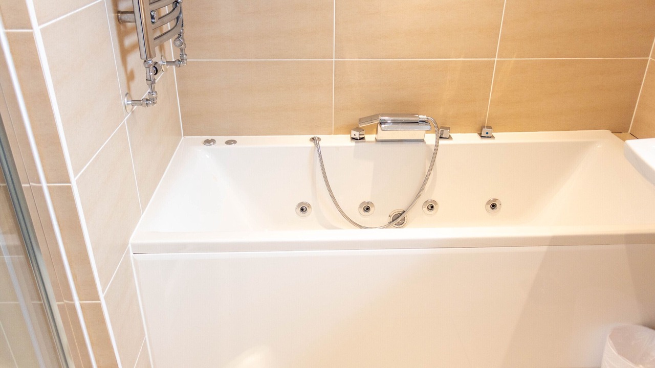 Photo of Bathroom in Uphall