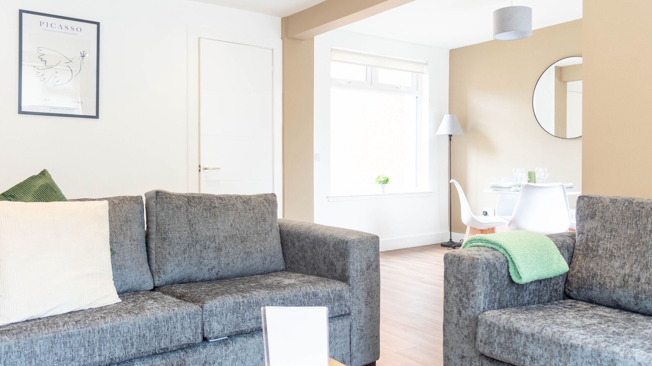 Photo of Livingroom in Uphall