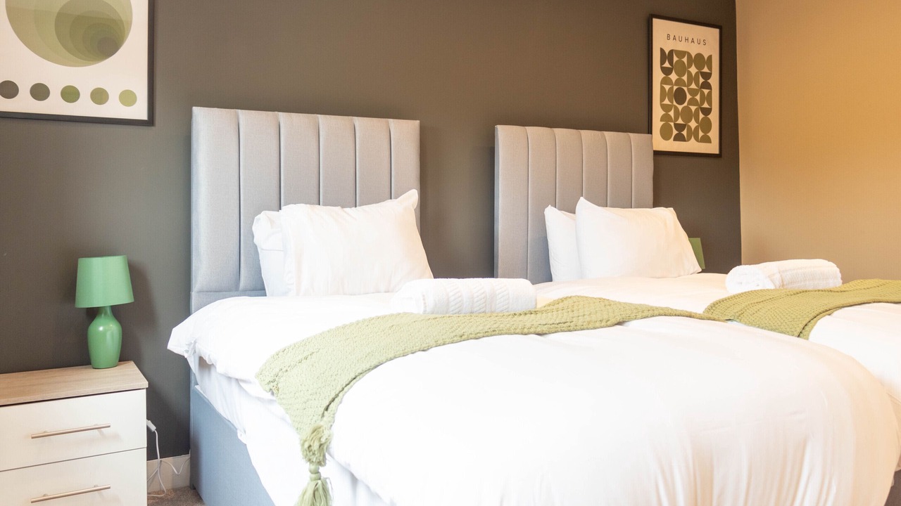 Photo of Others in Uphall