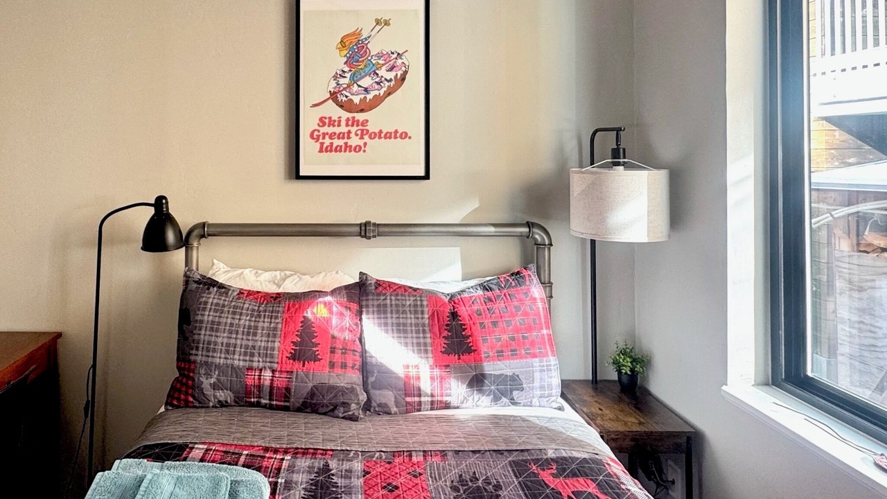 Photo of Bedroom in Victor