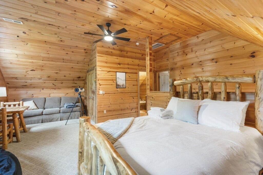 Photo of Bedroom in Galena