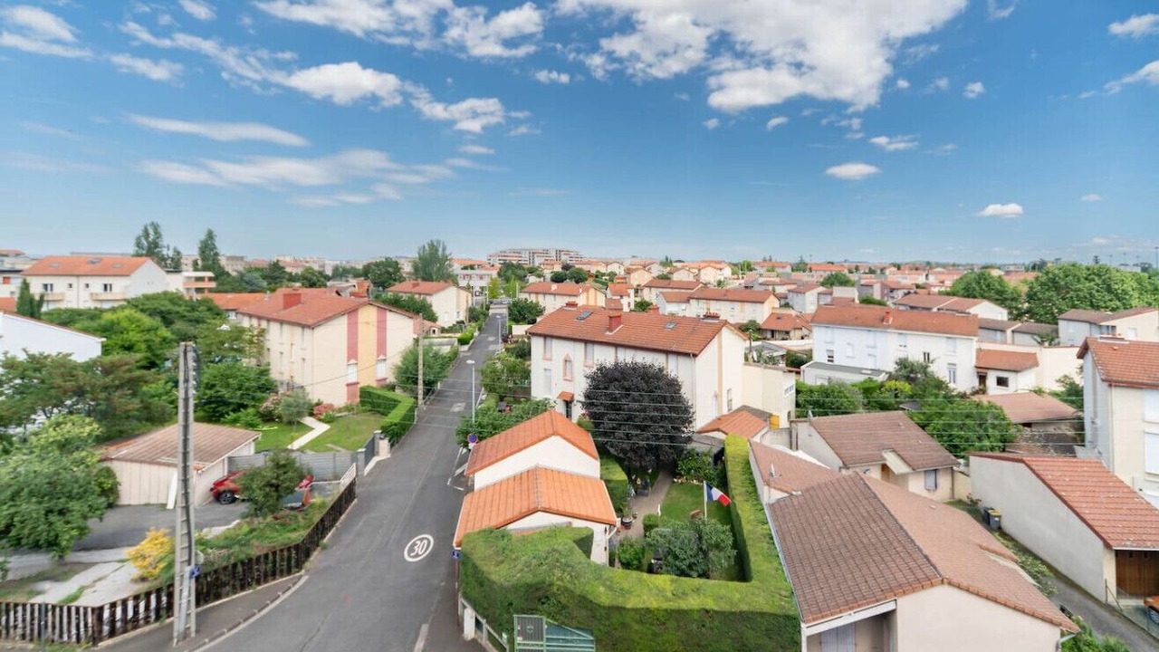 Photo of Outdoor in Clermont-Ferrand