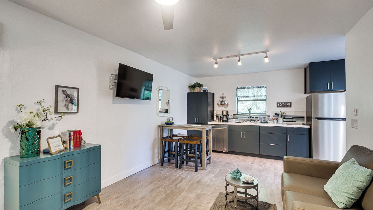 Photo of Livingroom in Shawnee