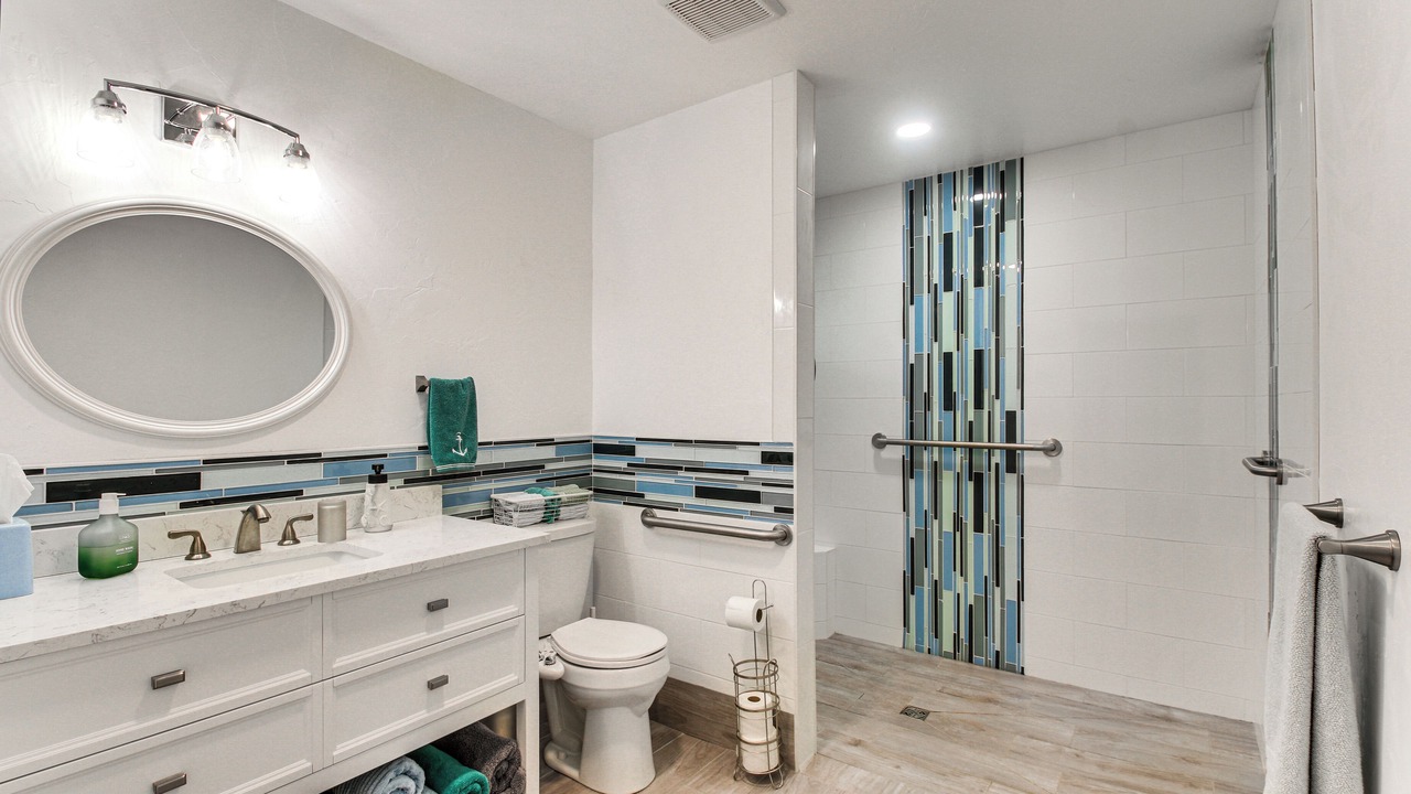 Photo of Bathroom in Shawnee
