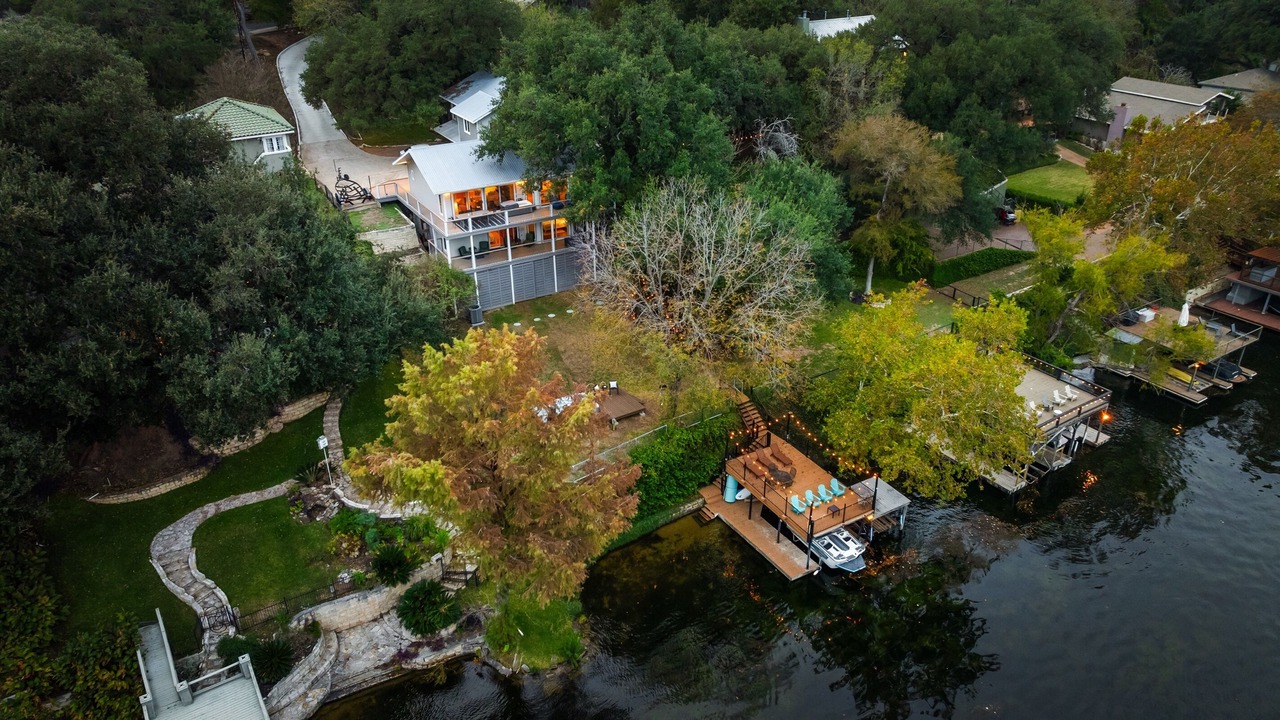 Photo of Outdoor in Apache Shores