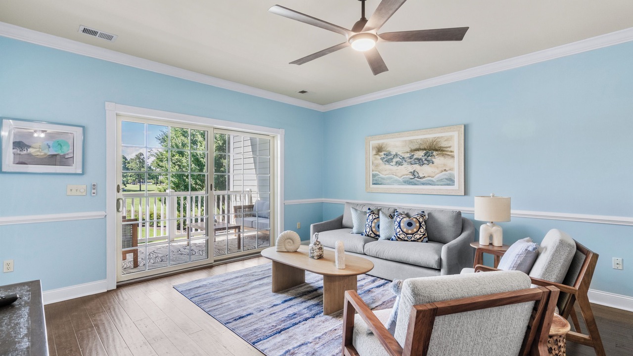 Photo of Livingroom in Central Myrtle Beach