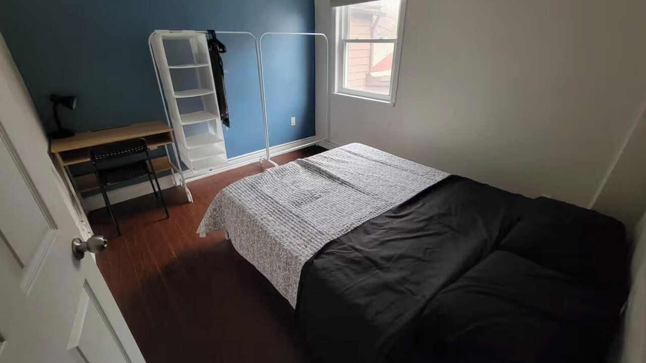 Photo of Bedroom in Dovercourt Park