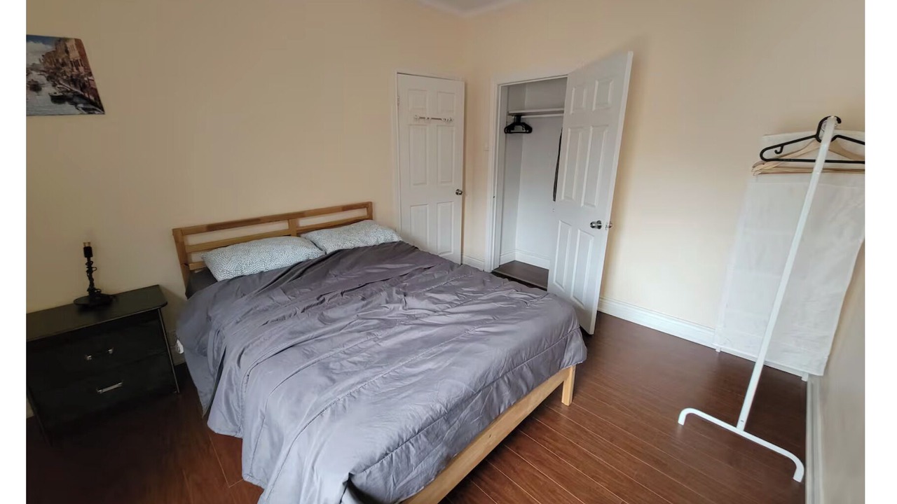 Photo of Bedroom in Dovercourt Park