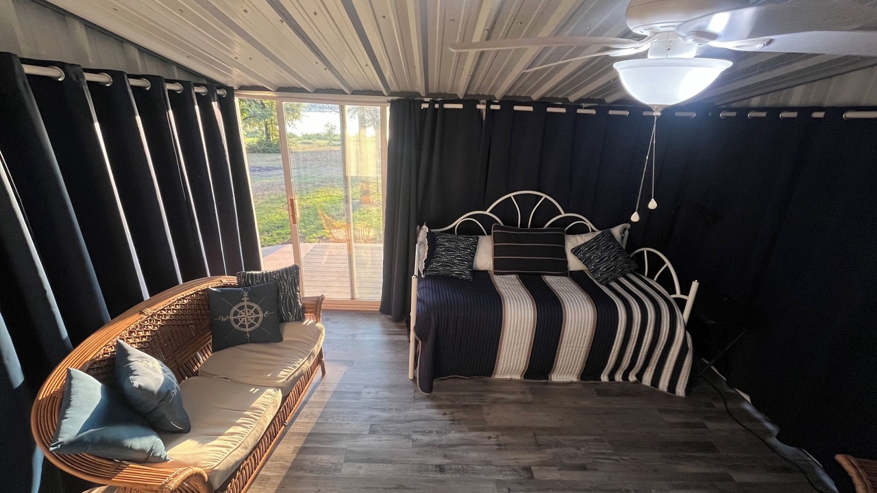 Photo of Bedroom in Porum